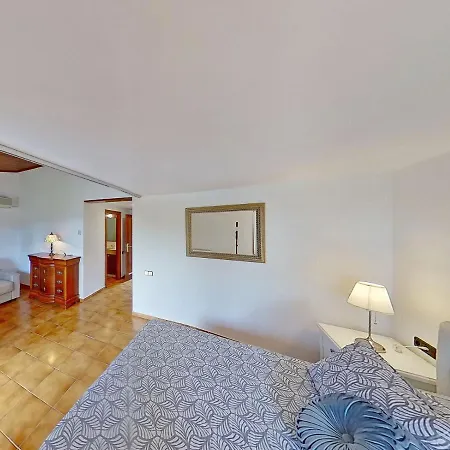 Premium Habitat Ferrer Villa