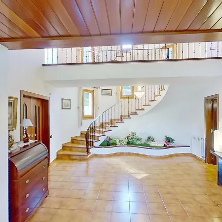 Premium Habitat Ferrer Villa *